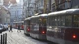 Dopravní »šlamastyka« v centru Prahy: Kvůli prasklé koleji nejezdily tramvaje