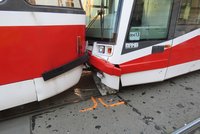 Tragický »ťukanec« tramvají v Brně: Seniorka si rozbila hlavu a zemřela