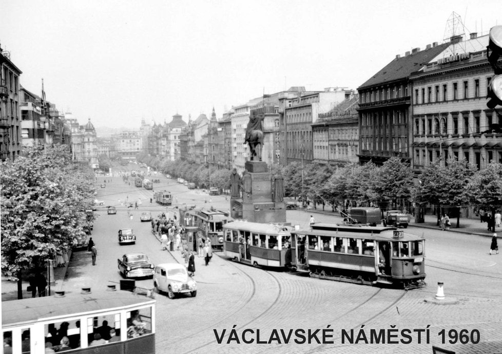 Tramvaje mezi horní a spodní částí Václavského náměstí přestaly jezdit v prosinci roku 1980.
