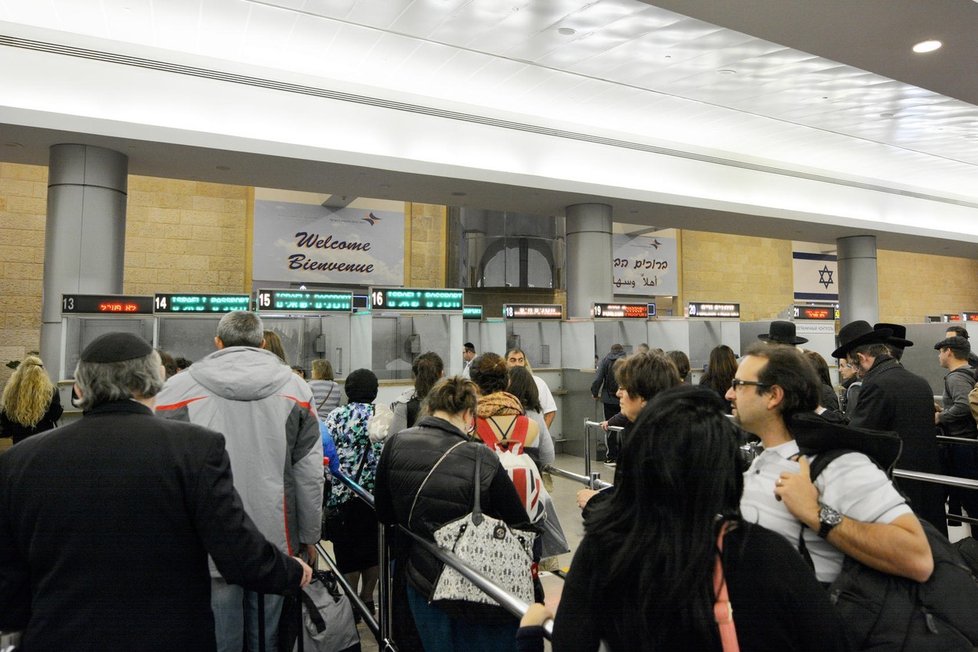 Ben Gurionovo, letiště v Tel Avivu, kde někteří Izraelci odmítli letět s českou společností Travel Service. (ilustrační foto)