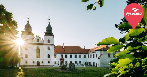 Bazilika sv. Prokopa a zámek Třebíč