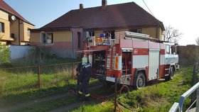 Dva senioři zemřeli při drobném požáru domu na Třebíčsku.