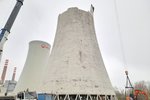 Bourání chladicí věže elektrárny v Ostravě Třebovicích má být hotovo do konce roku.