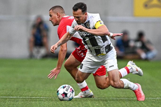 ONLINE: Hradec Králové - Pardubice 0:0. Derby na úvod, naladí se Votroci na pohár? ONLINE: Hradec Králové - Pardubice 0:0. Derby na úvod, naladí se Votroci na pohár?