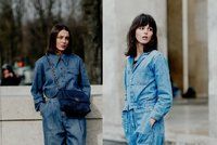 Milujete denim? Klidně ho kombinujte, máme pro vás inspiraci z ulice!