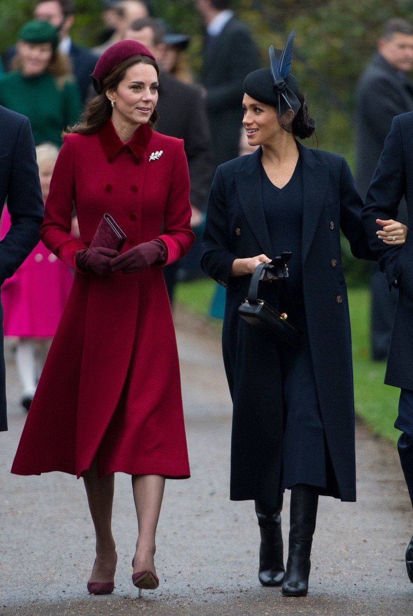 Všechny ženy se chtěly inspirovat ikonami z královské rodiny, zejména stylem Kate a Meghan.