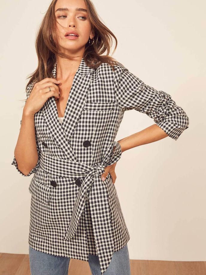 Reformation, 248 $, www.thereformation.com Reformation, 248 $, www.thereformation.com