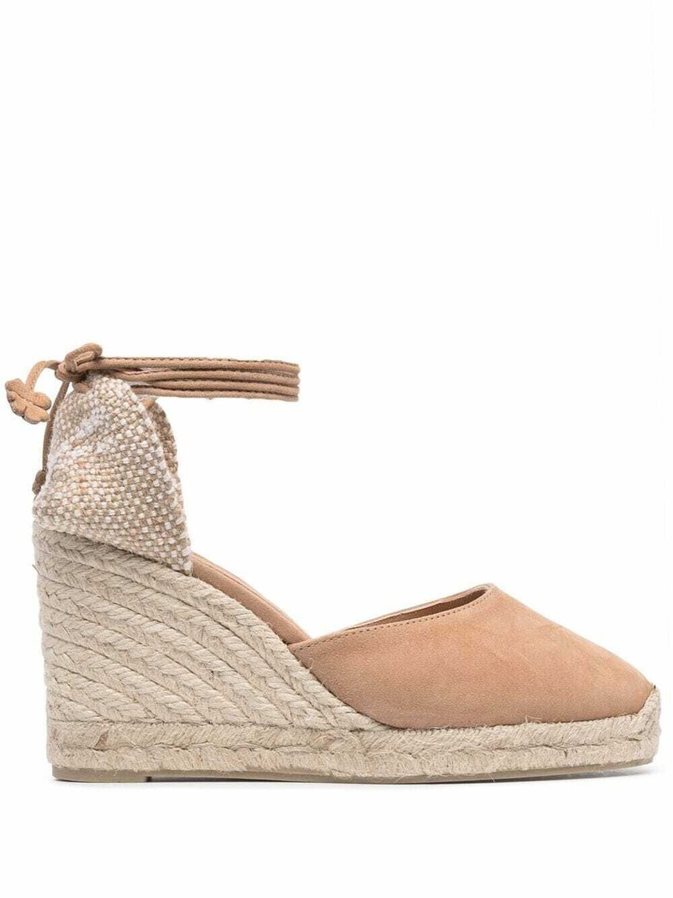 Castañer, prodává farfetch.com, 145 €