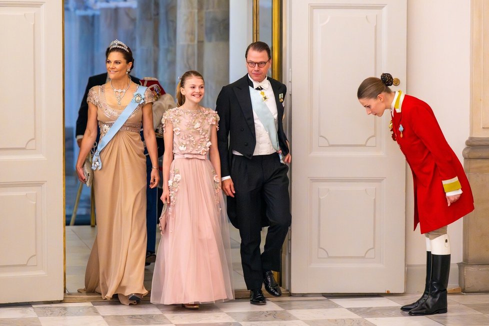 Švédská princezna Estelle s rodinou