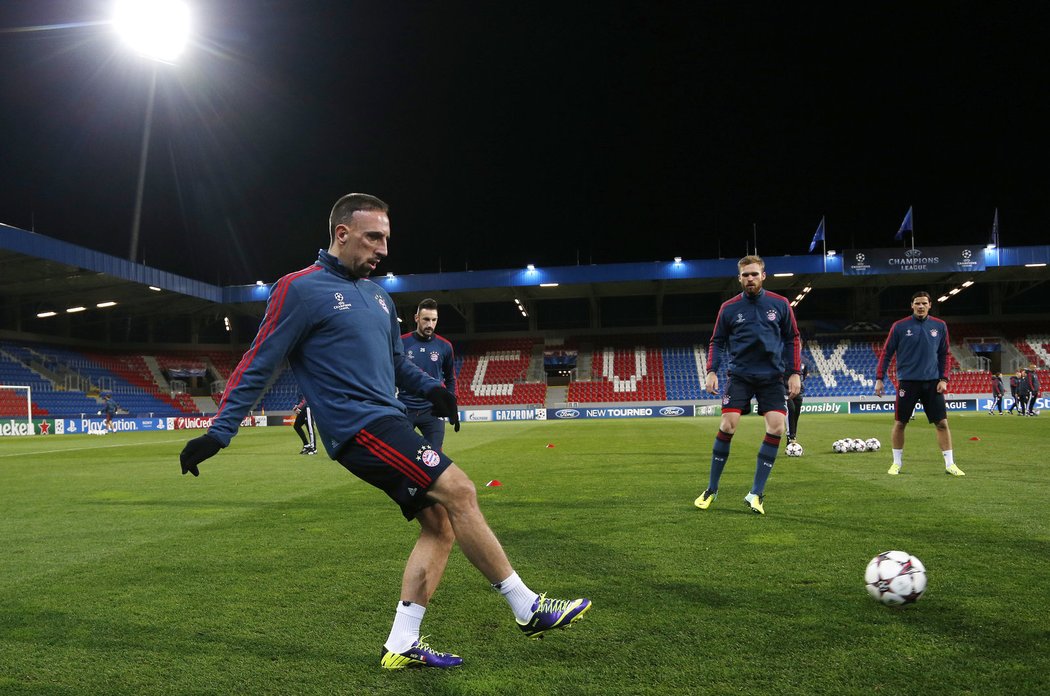 Frank Ribéry při tréninku Bayernu Mnichov v Plzni