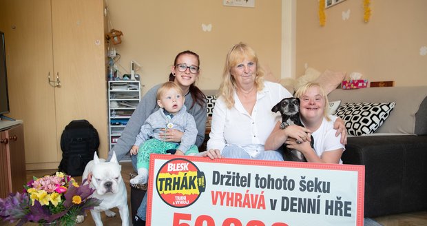 Anna Romsy (61) ze Zlatých Hor: Získala v Denní hře Trháku 50 000 korun, rozdělí je mezi dcery