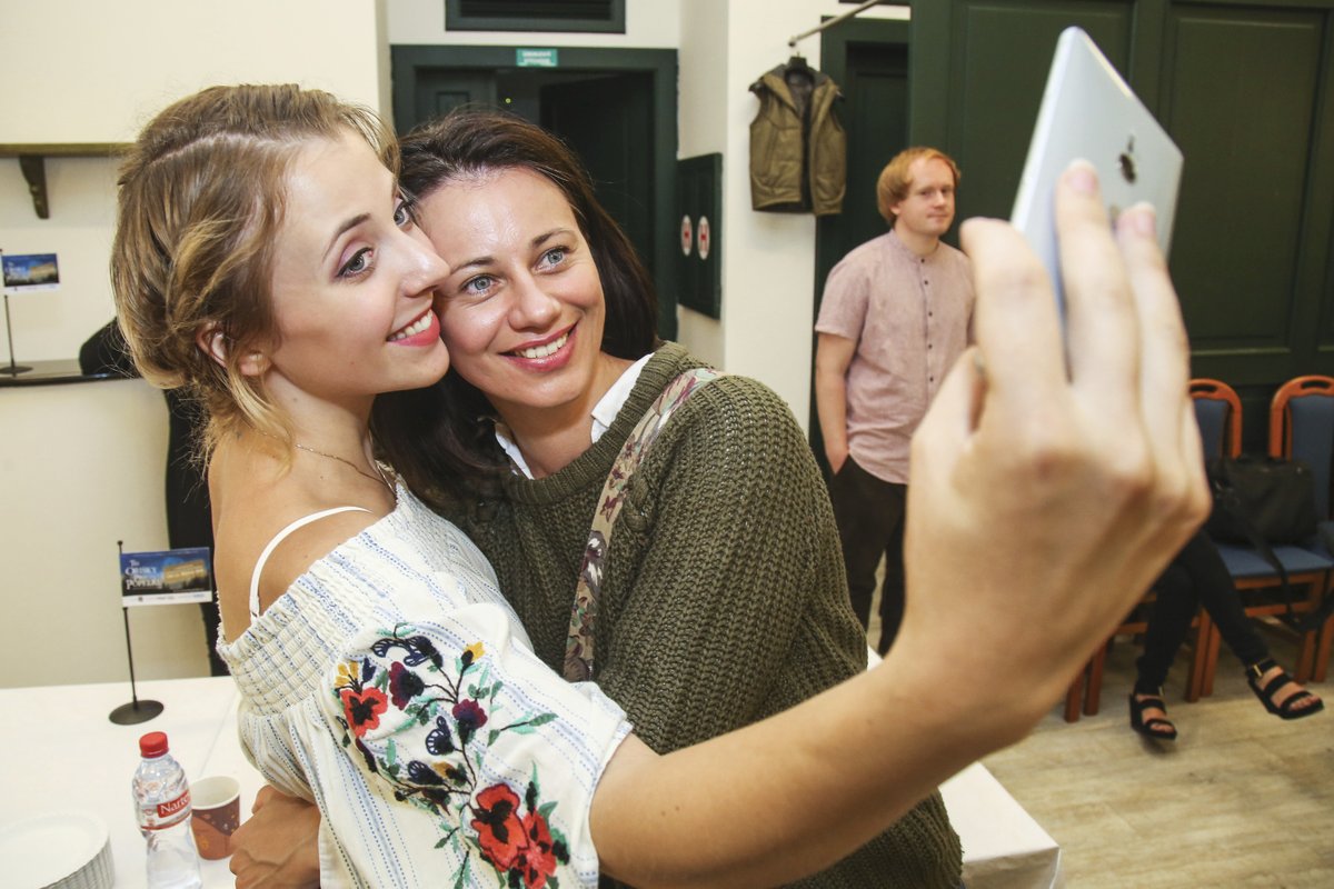 Show Tři oříšky pro Popelku: Anna Slováčková a Dáša Zázvůrková