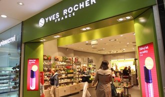 Kosmetické impérium Yves Rocher prodělává. Ruší pobočky v sousedních zemích 
