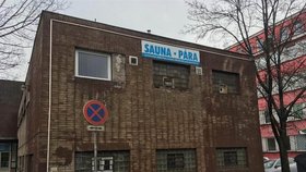 Hygienici zakázali pokračovat v provozu Městských lázní v Třinci.