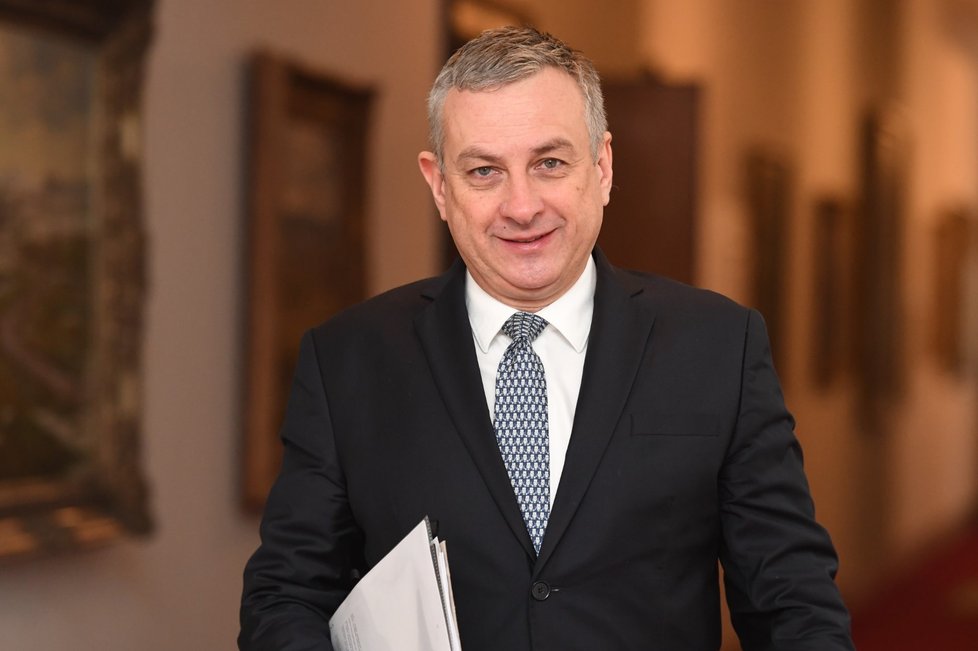 Jednání tripartity o válce na Ukrajině: Ministr průmyslu a obchodu Jozef Síkela (za STAN) (17.3.2022)