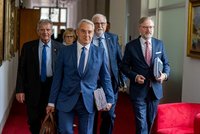 Tripartita řešila ceny energií: Chystá se kurzarbeit při nedostatku plynu. Jako pojistka