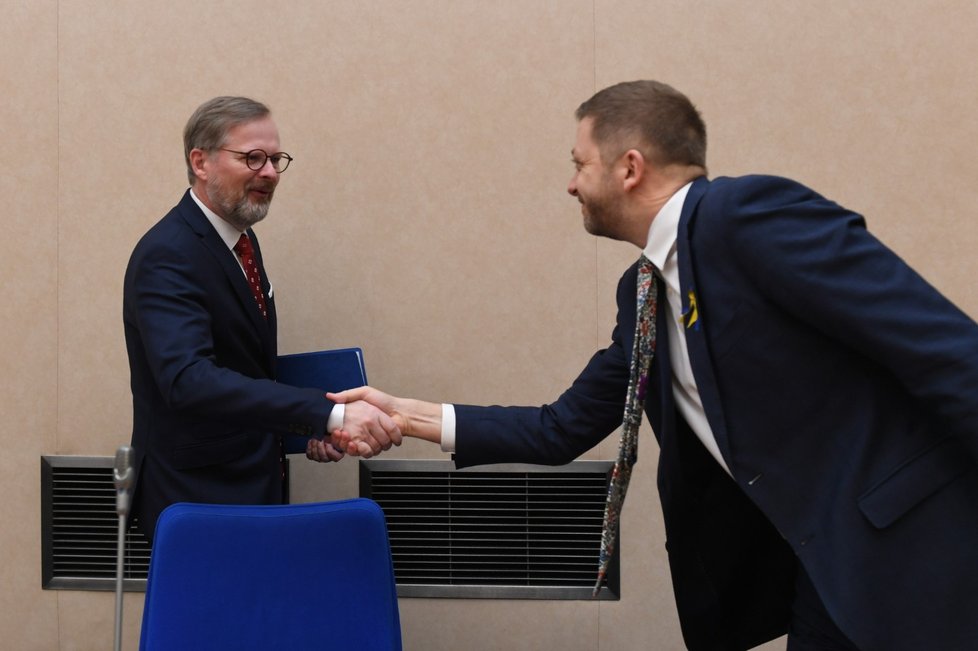 Jednání tripartity o válce na Ukrajině: Premiér Petr Fiala (ODS) a vicepremiér Vít Rakušan (STAN) (17.3.2022)