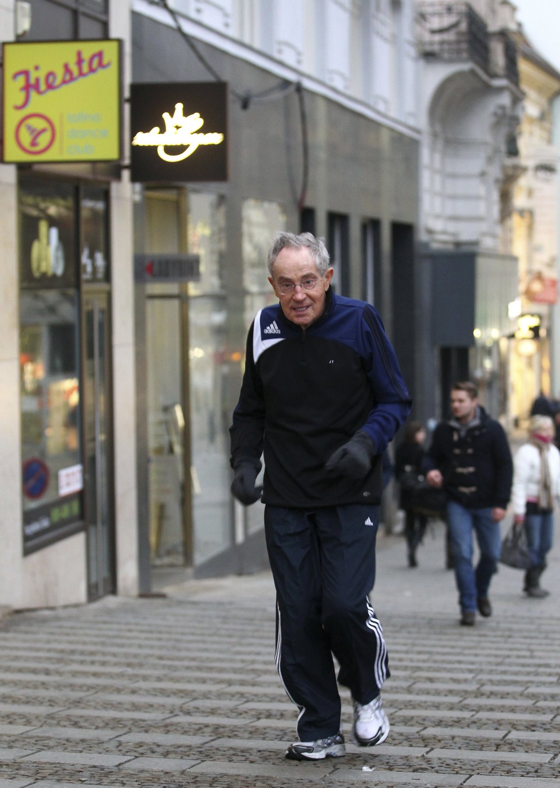 Jan Tříska si svůj oblíbený jogging neodpustil ani dnes