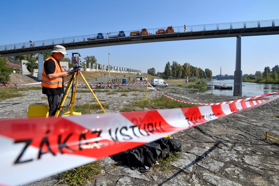 Trojská lávka se otevírá v pátek 23. října 2020.