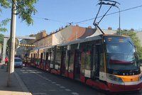 V Praze 5 se srazily tramvaje: Mezi Smíchovským nádražím a Barrandovem jezdí autobusy