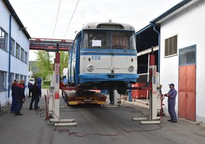 Do Brna se po 23 letech vrátil trolejbus Škoda 9Tr, stane se součástí muzejní expozice.