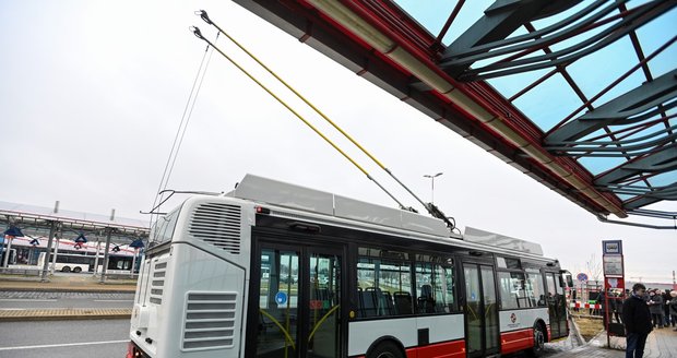 Ceremonial opening of the construction of the Palmovka – Prosek and Letňany – Čakovice trolleybus lines as part of the electrification project of bus lines No. 140 Palmovka – Miškovice, January 10, 2022 in Prague.