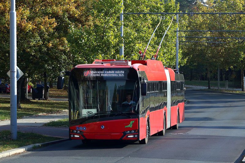 Trolejbus Škoda 27Tr