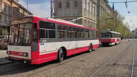 Dvě tramvaje a šest trolejbusů pošle Brno jako pomoc do ukrajinského Charkova. Vše je plně funkční.