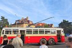 Nejstarší trolejbus Praga TOT, který provoz na první pražské trolejbusové lince zahajoval. 