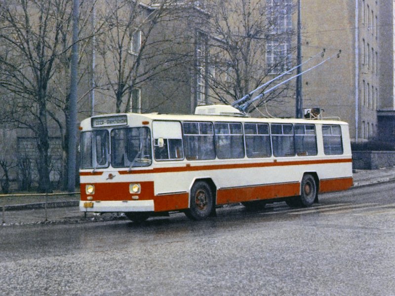 Trolejbus ZiU-9