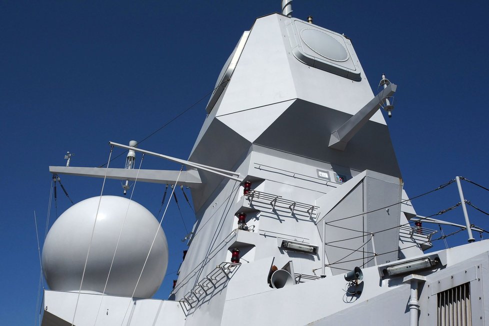 Radary tvoří klíčovou část lodi Tromp.