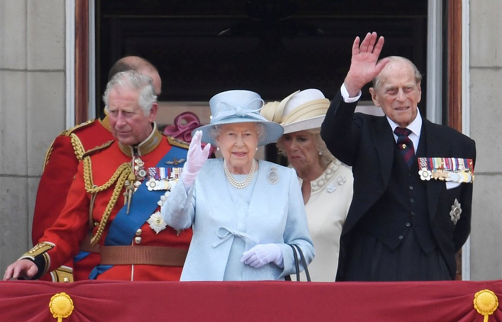 Oficiální oslava narozenin královny Alžběty II., anglicky zvaná Trooping the Colour (17. června 2017)