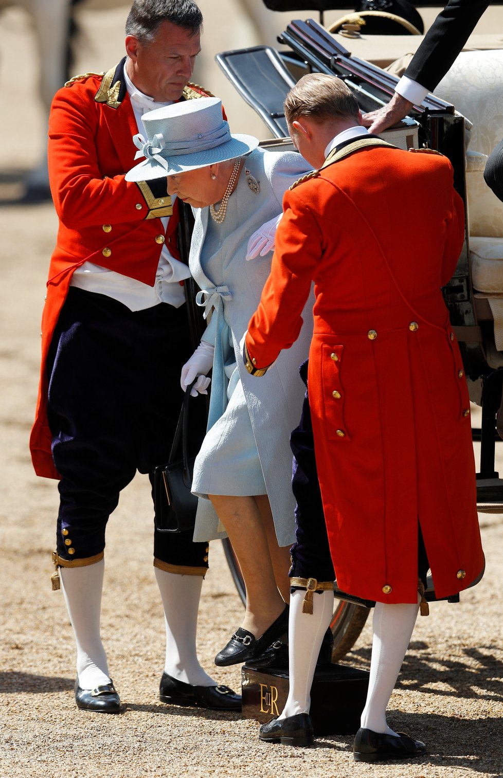 Oficiální oslava narozenin královny Alžběty II., anglicky zvaná Trooping the colour (17. června 2017)