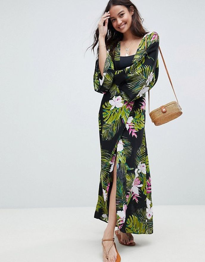 Kaftan, Asos DESIGN, 39 eur, www.asos.com