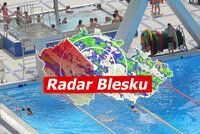 Nejteplejší červencový víkend před námi: V Česku bude až 37 °C! Co bouřky? Sledujte radar Blesku