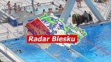 Léto udeří v plné síle: Ohřeje nás až 33 °C! Tropy doprovodí bouřky, sledujte radar Blesku