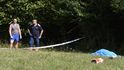 Trosky jednoho z letadel, která se srazila na Slovensku Trosky jednoho z letadel, která se srazila na Slovensku