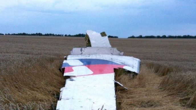 Trosky letu MH17