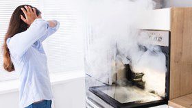 Pečení v troubě dokáže vzduch v kuchyni proměnit v extrémně znečištěný.