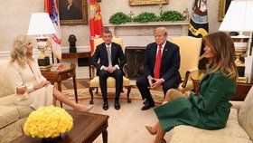 Setkání tehdy premiérského páru ČR s prezidentským párem USA