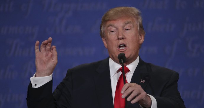 Donald Trump neví, jestli uzná výsledky prezidentských voleb.