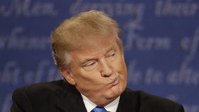 Donald Trump v první televizní debatě s Hillary Clintonovou