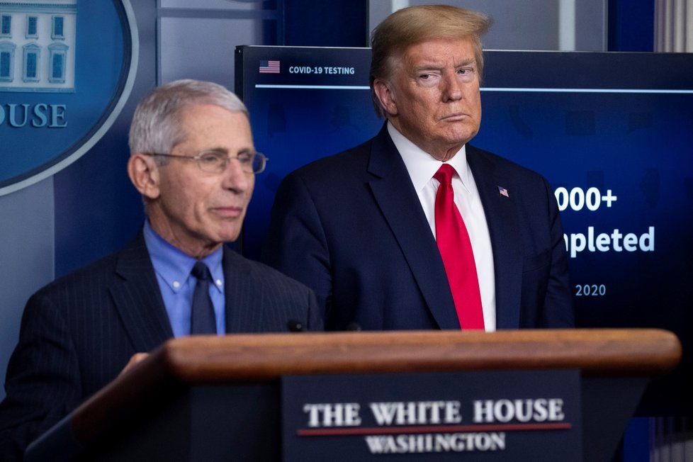 Anthony Fauci a Donald Trump