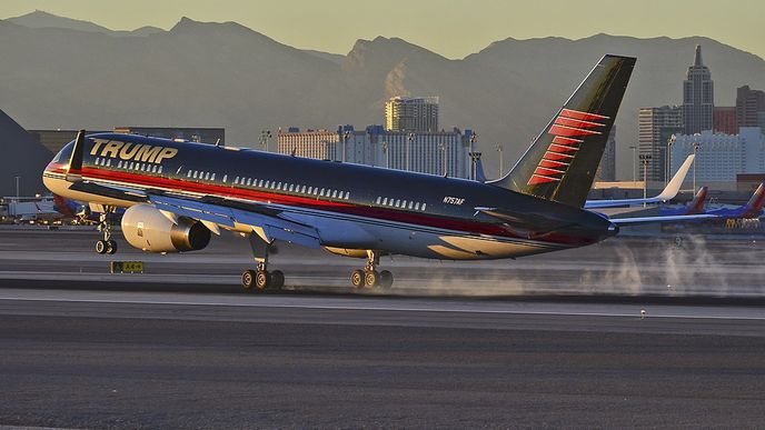 Trumpův soukromý letoun, přezdívaný jako Trump Force One