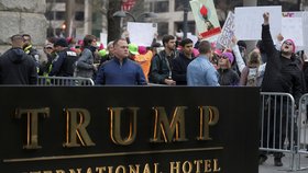 Ve Vancouveru chtějí z hotelu odstranit Trumpovo jméno. Je prý symbolem rasismu. (Ilustrační foto)