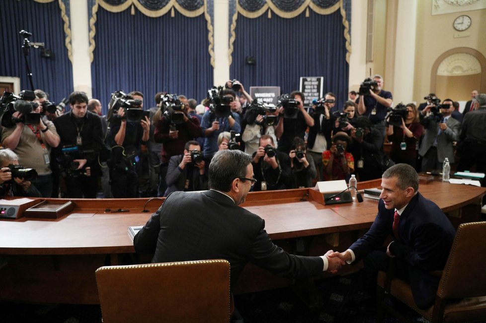 Trump podle šéfa právního výboru Sněmovny Jerrolda Nadlera porušil přísahu.