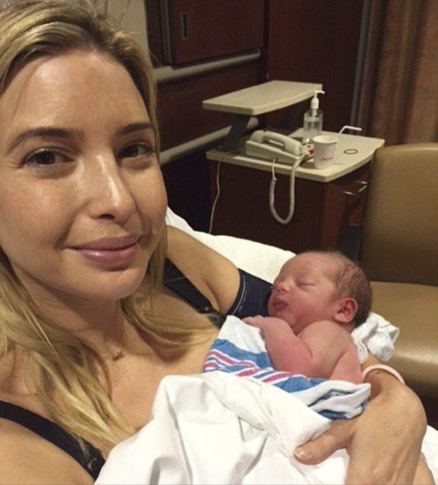 Ivanka Trump se synem Theodorem Jamesem.