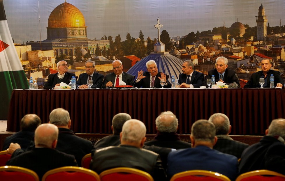 Palestinský prezident Mahmus Abás označil mírový plán za konspiraci. (28.1.2020)