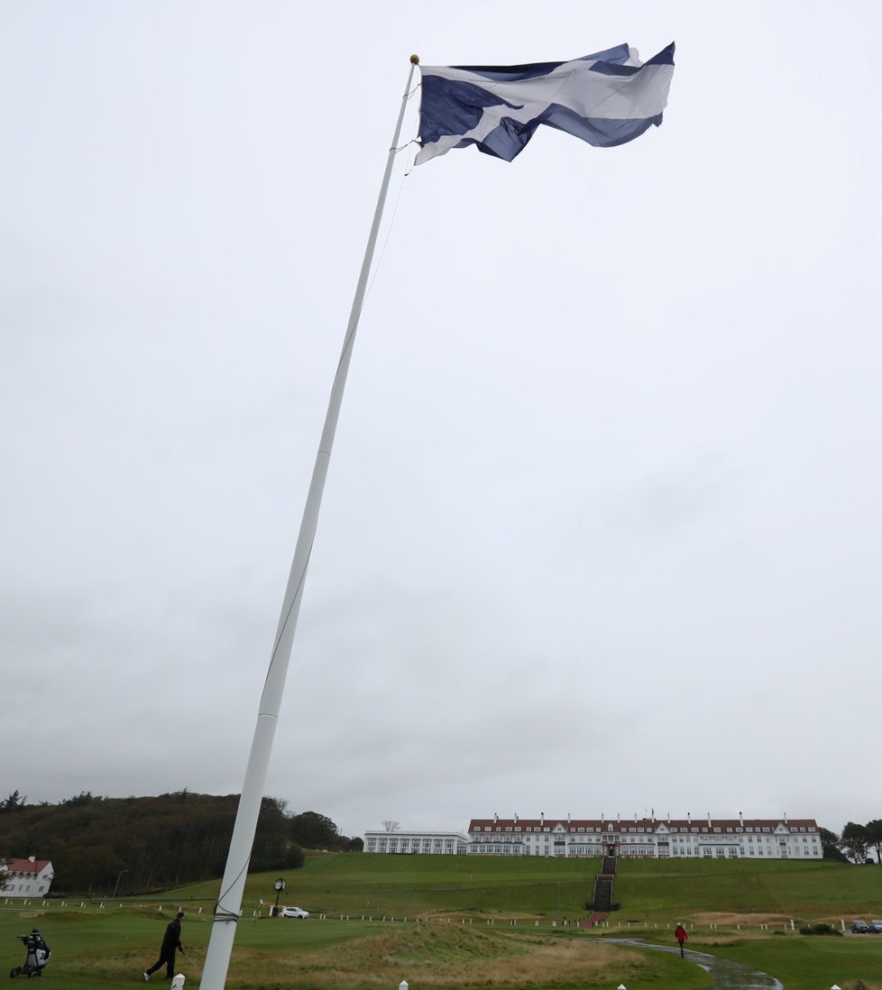 Turnberry, Trumpův golfový resort ve Skotsku.