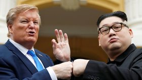 Dvojníci Trumpa a Kima se objevili ve Vietnamu